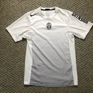 Nike juventus shirt